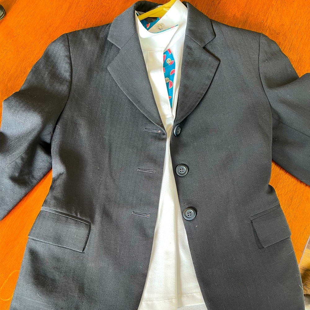Girls Hunt Seat Show Jacket by Elite size 10/12